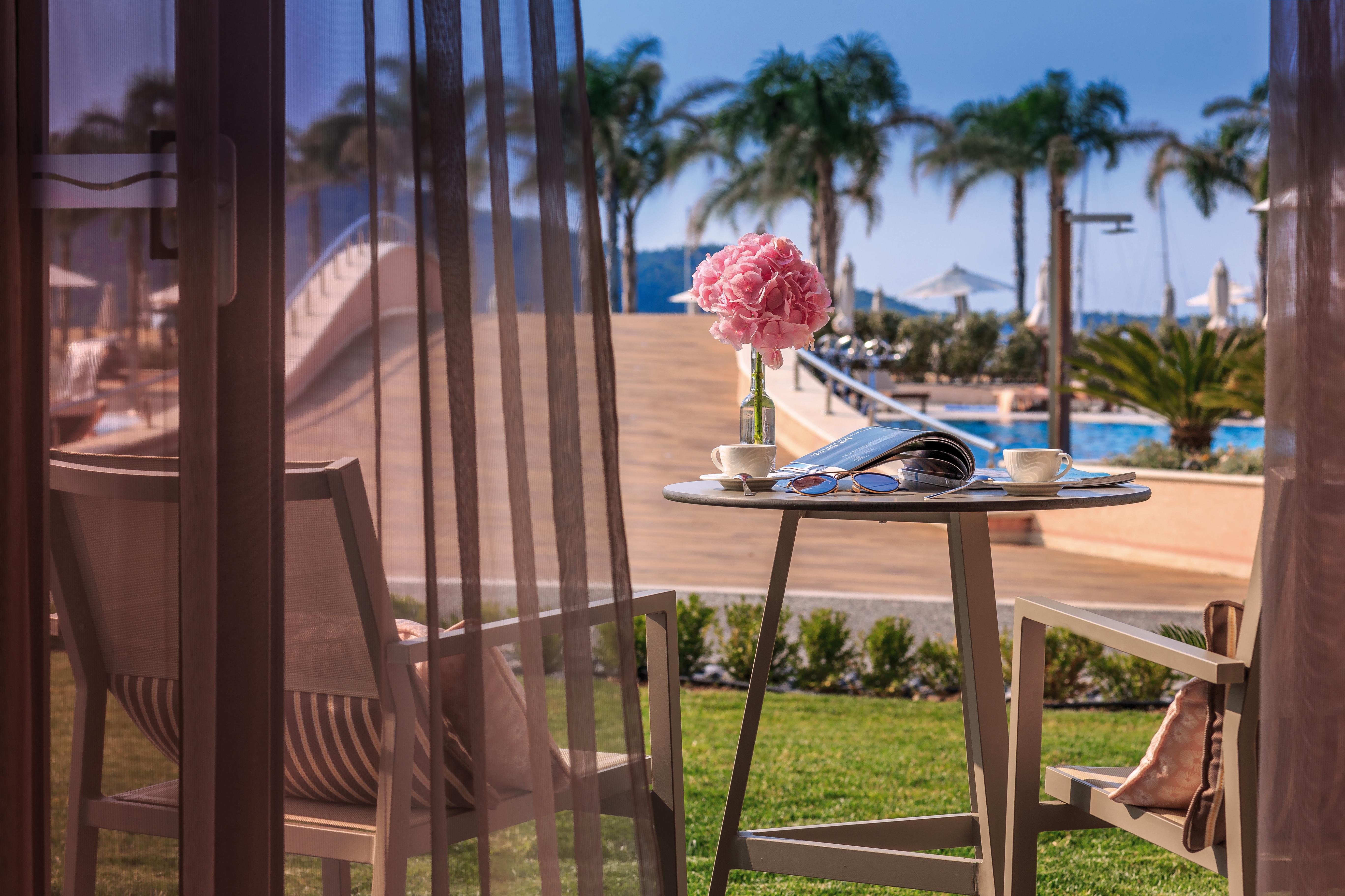 Miraggio Thermal Spa Resort Paliouri Dış mekan fotoğraf The Westin Resort Marina El Alamein