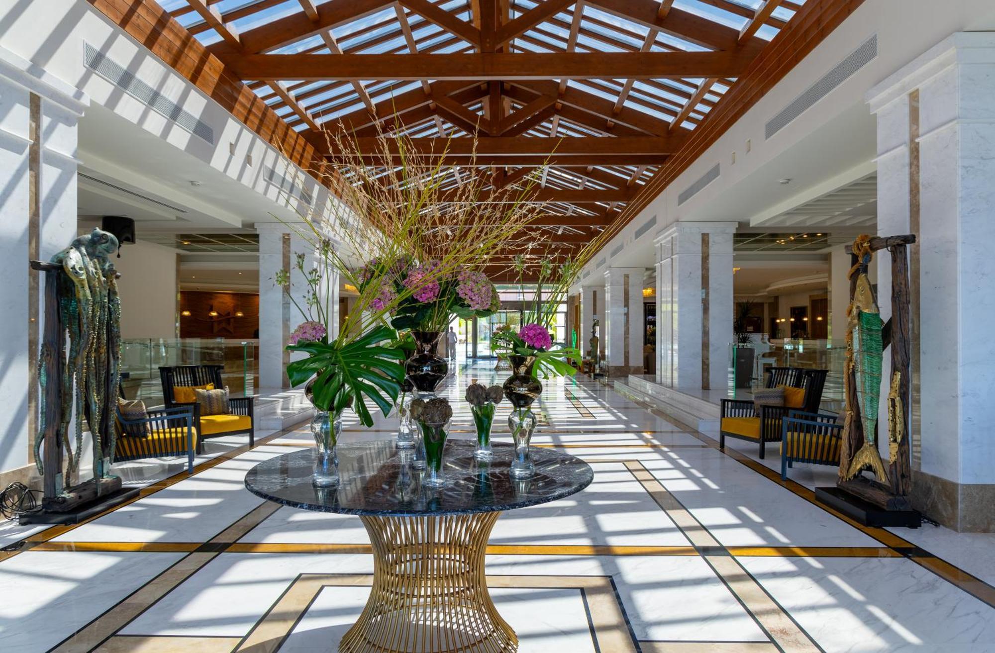 Miraggio Thermal Spa Resort Paliouri Dış mekan fotoğraf Lobby