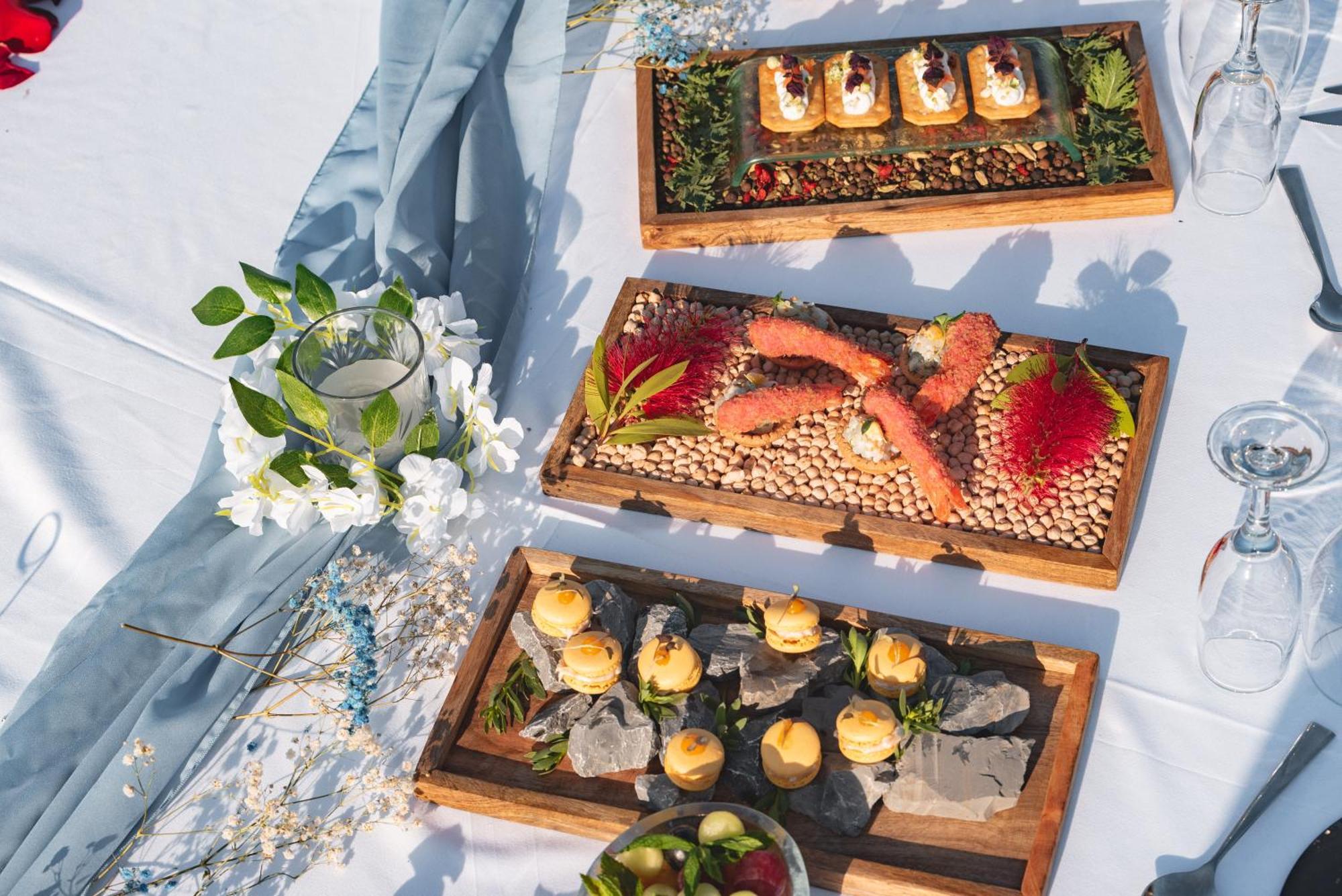 Miraggio Thermal Spa Resort Paliouri Dış mekan fotoğraf A selection of hors d'oeuvres