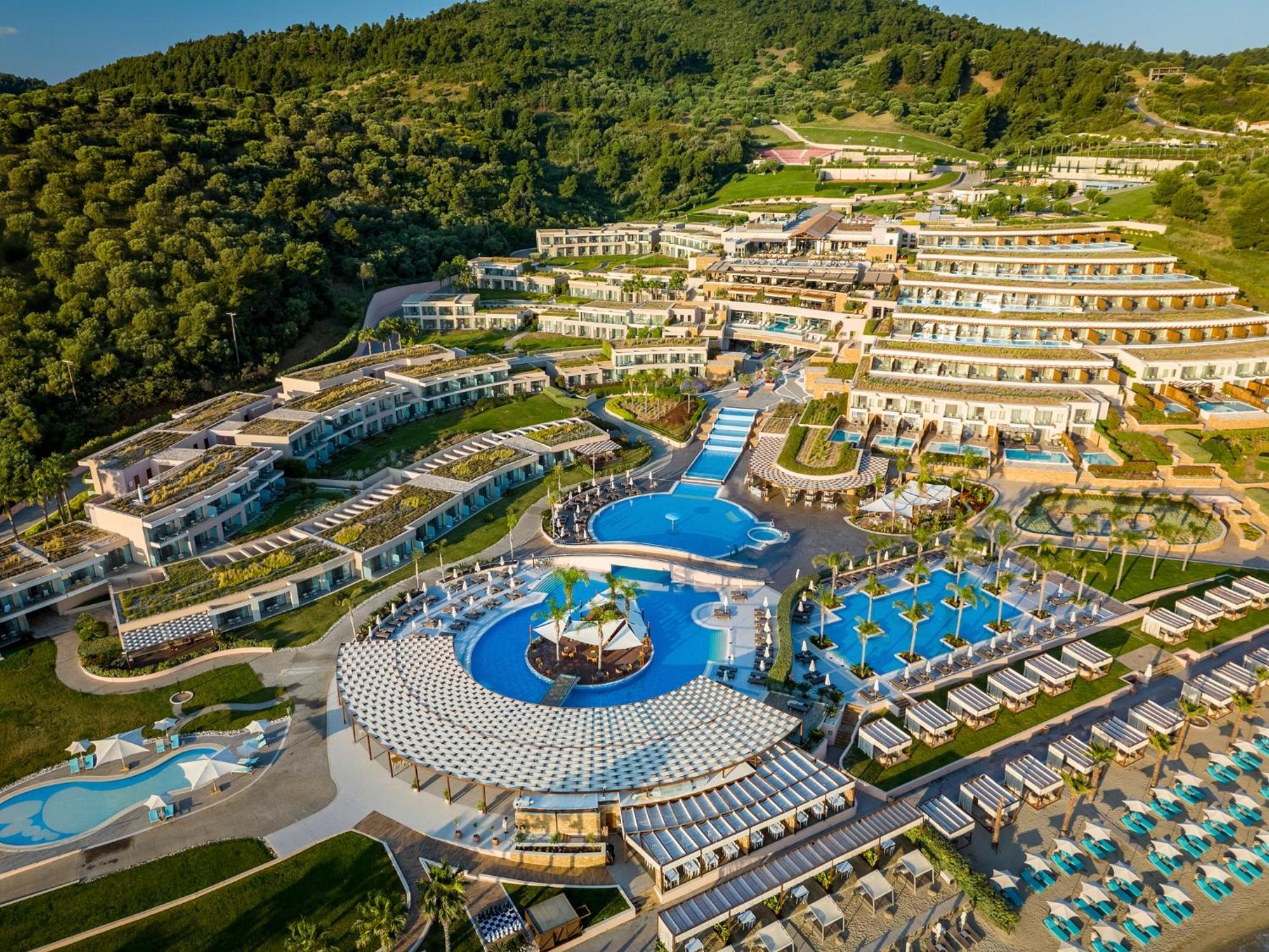 Miraggio Thermal Spa Resort Paliouri Dış mekan fotoğraf Aerial view of the resort